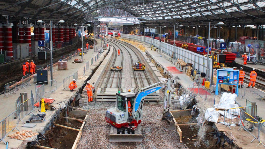 liverpool lime street station