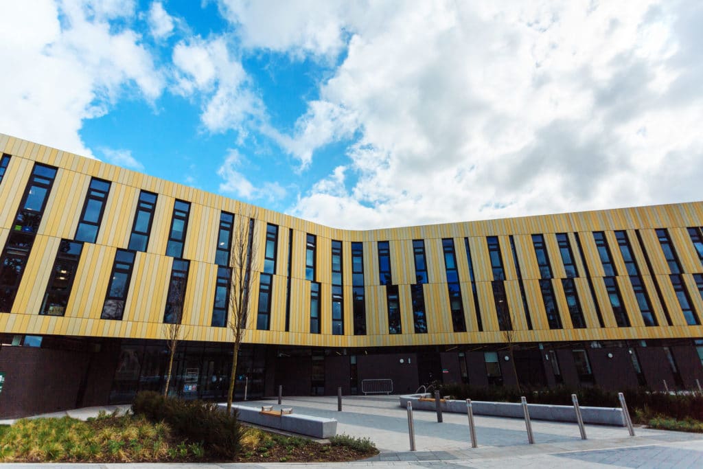 university of nottingham advanced manufacturing building